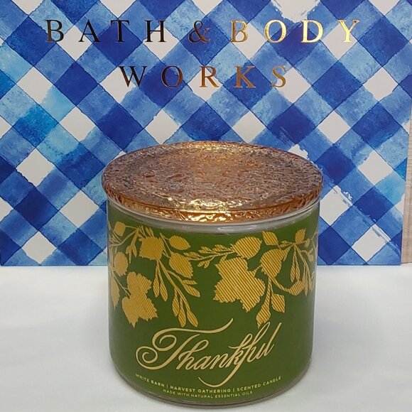 WHITE BARN 3-WICK CANDLE 'HARVEST GATHERING' w/DECORATIVE TOP & WRAP - Picture 2 of 16